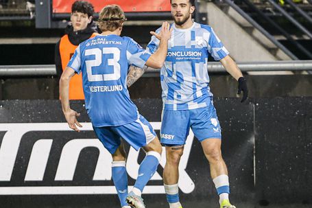 Ángel Alárcon a celebrar o primeiro golo pelo Utrecht