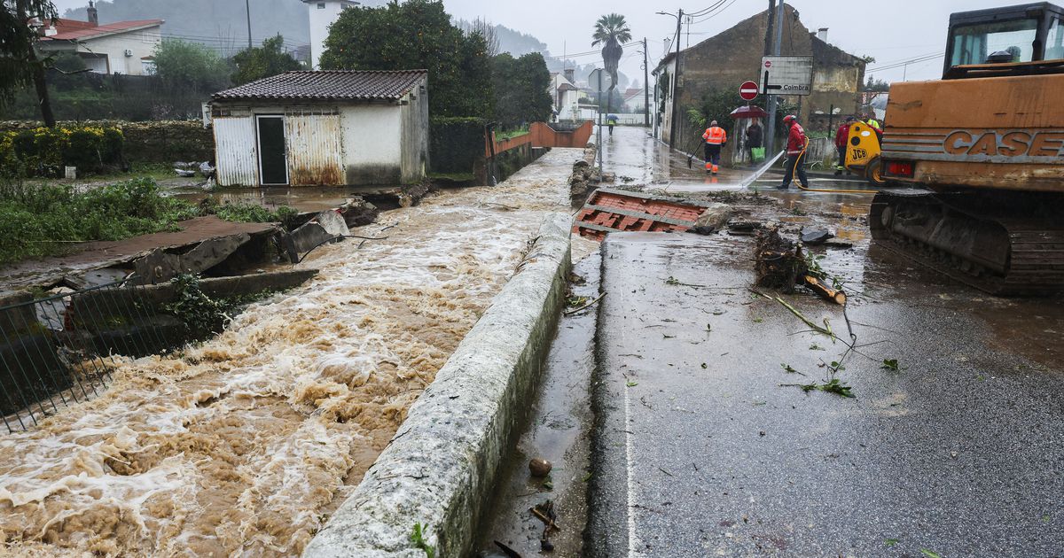 Cheias em Coimbra: 160 pessoas retiradas de zonas de risco durante a noite