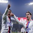 Endrick a celebrar um golo pelo Lyon ao lado de Afonso Moreira