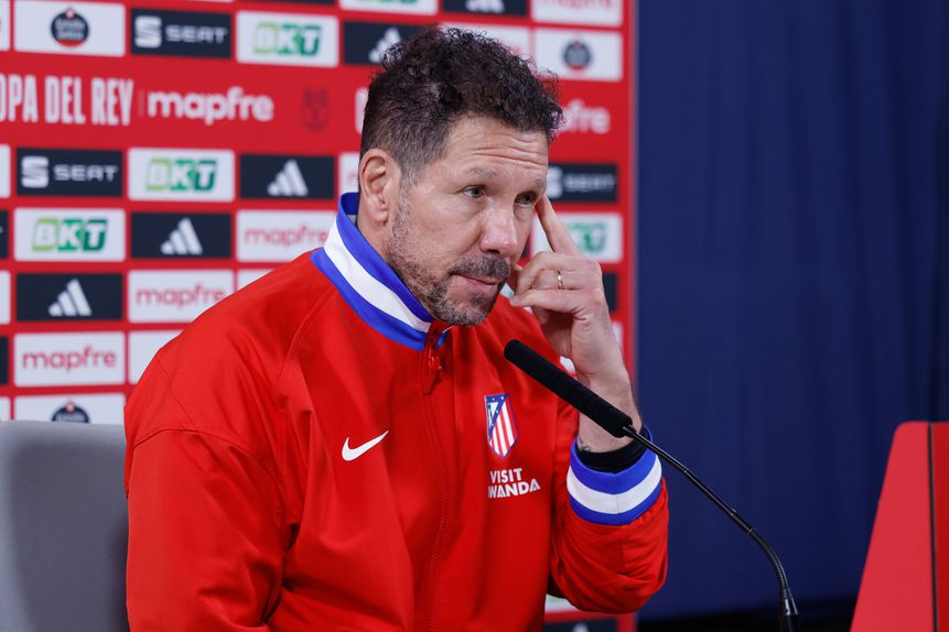 Diego Simeone, treinador do Atlético Madrid, em conferência de imprensa