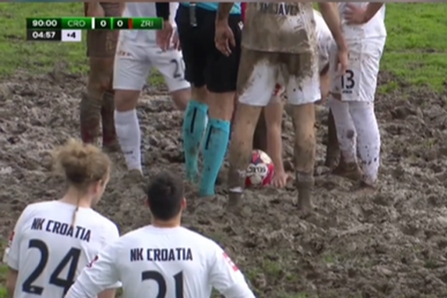 Vídeo: penálti é decisivo ... mas não há relvado