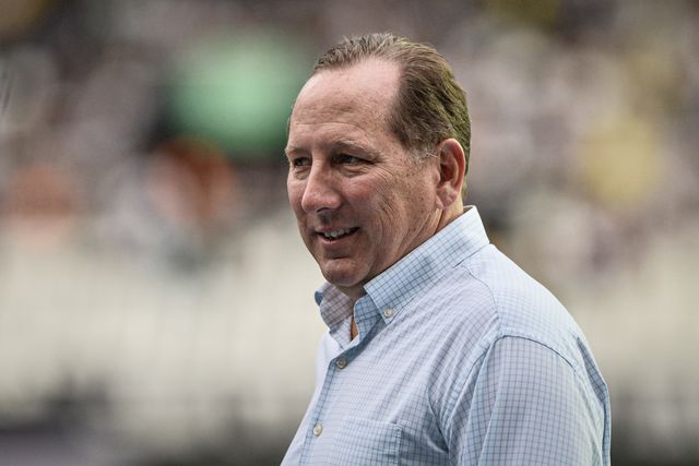 Palmeiras quer processar John Textor