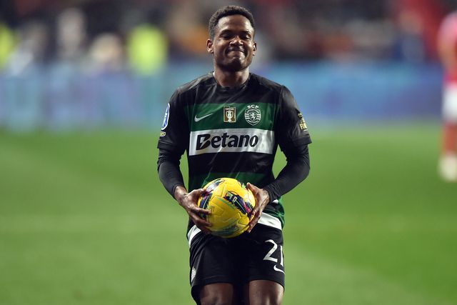 soma 2824 minutos em 42 jogos esta época. Já marcou sete golos e fez três assistências