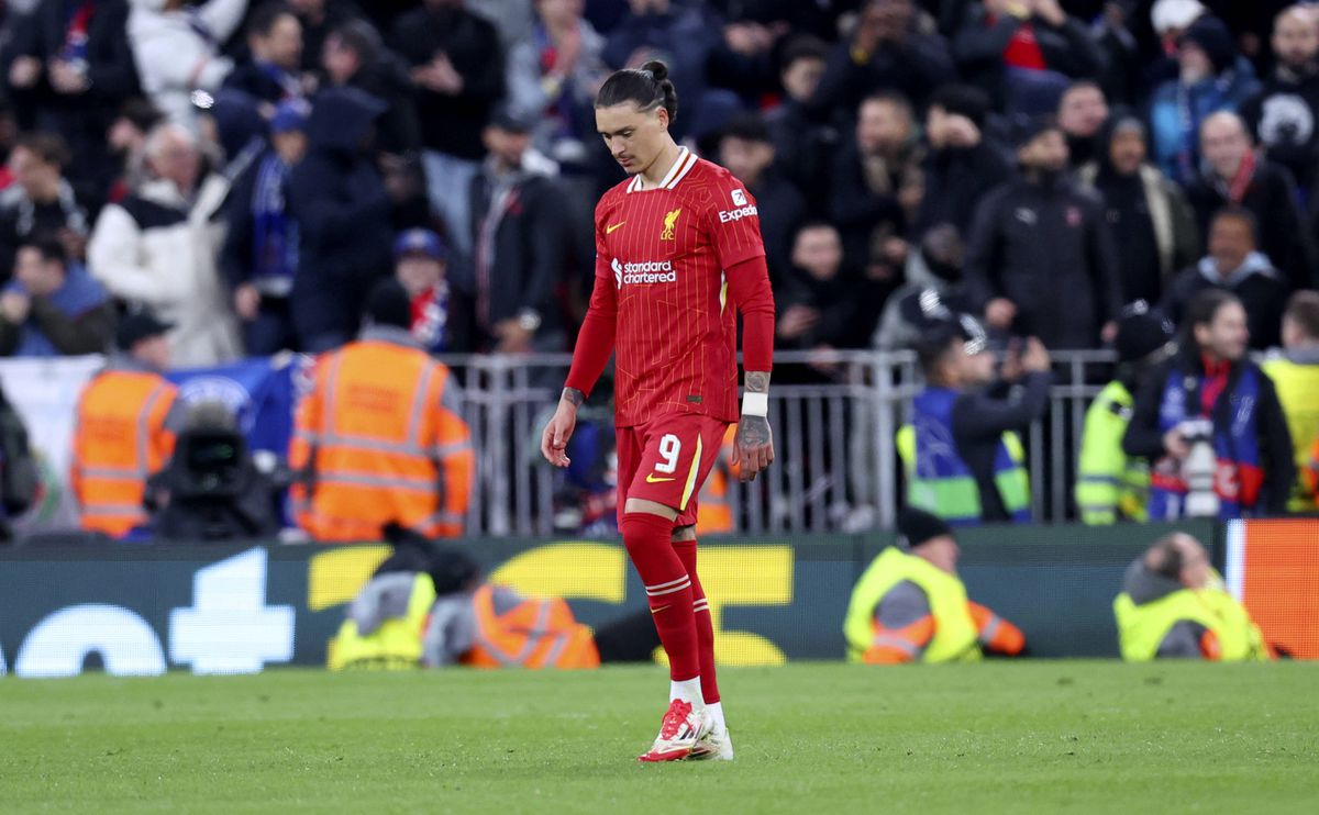 Donnarumma herói, Darwin vilão: PSG elimina Liverpool em Anfield