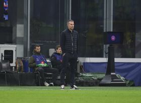 Van Persie e o penálti polémico de Taremi: «Vi as imagens e é uma pena...»