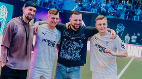 Já tinha saudades? Kroos voltou aos relvados ao lado do irmão