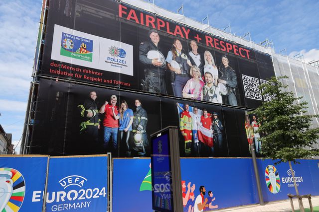 As estratégias ESG referem-se a critérios usados para avaliar e gerir as práticas de uma organização nas áreas ambiental, social e de governança