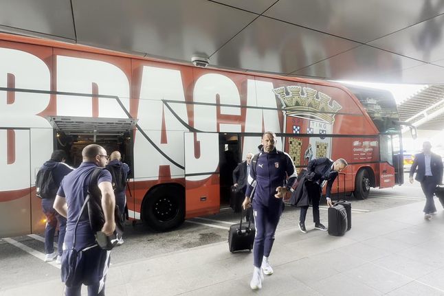 SC Braga partiu para a Hungria com regresso de peso