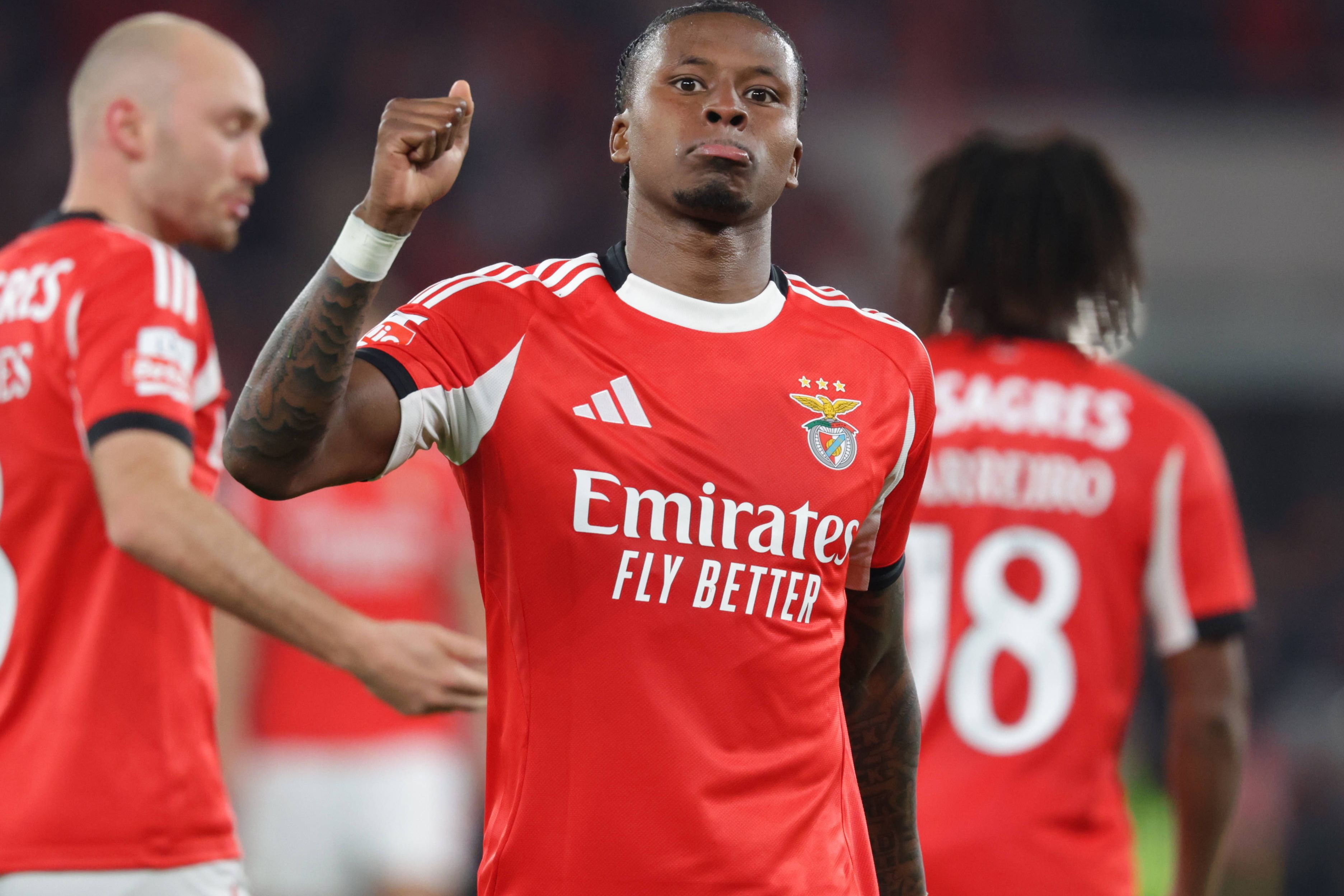 Sidny (€6,5M): um golo e três assistências em 12 jogos. Contratado no mercado de inverno, começou como abre-latas a partir do banco, mas jogou apenas por uma vez nas últimas cinco jornadas - Foto: IMAGO