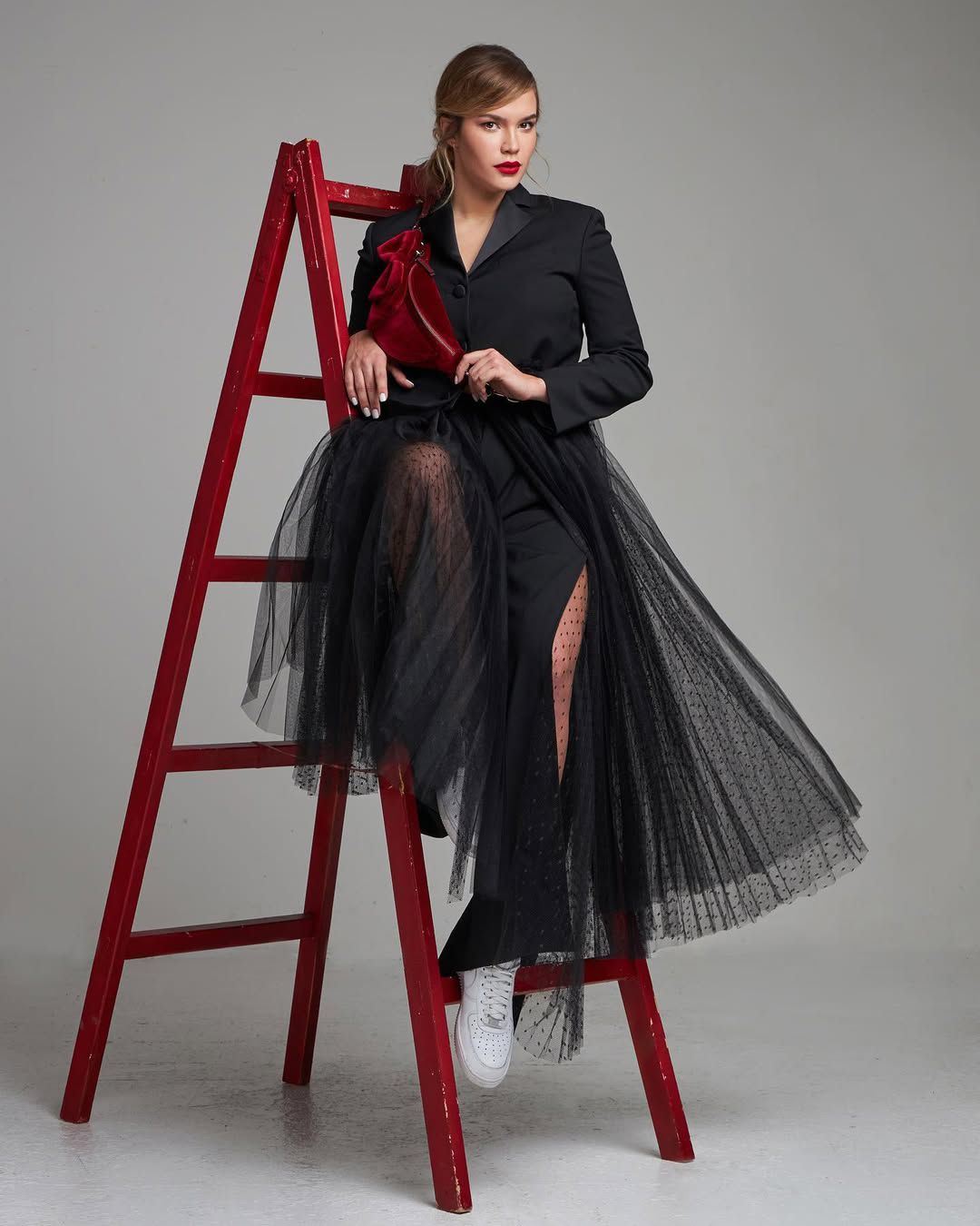 Anamaria Goltes - Instagram