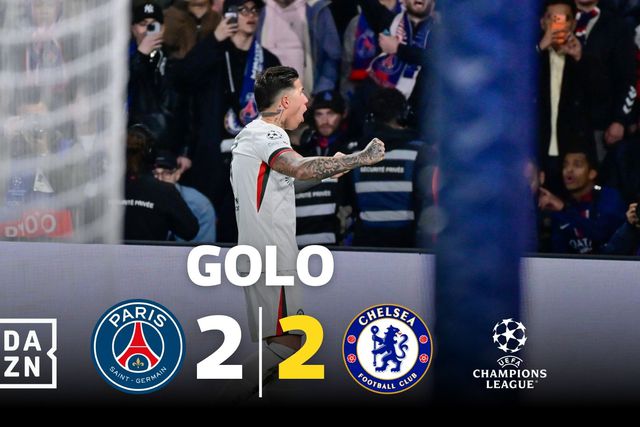 Arrancada fenomenal de Pedro Neto para o golo de ex-Benfica