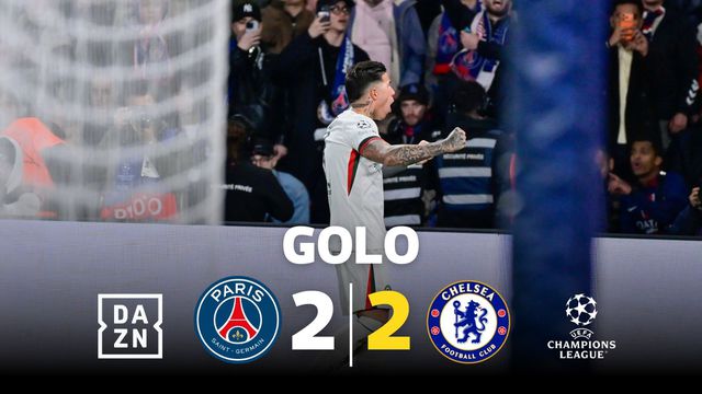 Arrancada fenomenal de Pedro Neto para o golo de ex-Benfica