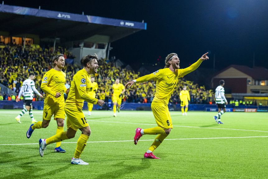 Kasper Hogh celebra terceiro golo para o Bodo/Glimt