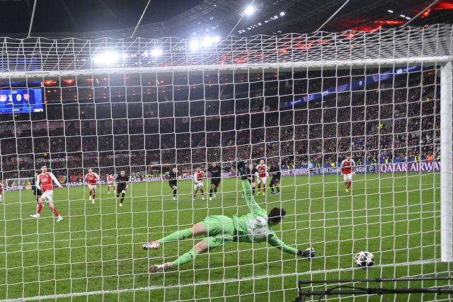 'Lei do ex' na Champions: Havertz gela Leverkusen e salva Arsenal ao cair do pano