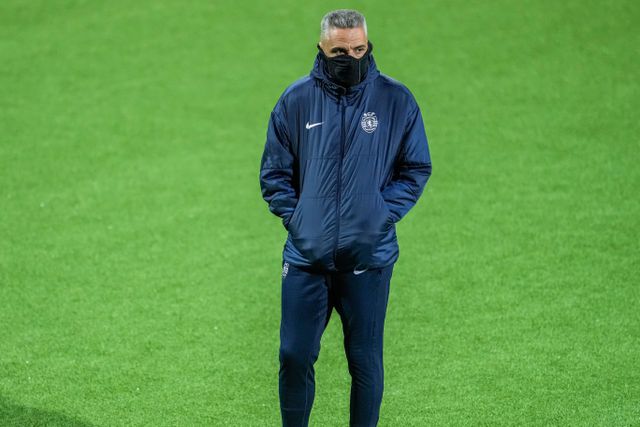 Vagiannidis ocupa a lateral direita da defesa do Sporting