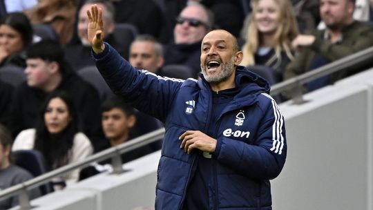 Nuno Espírito Santo e as deduções de pontos da Premier League: «É uma confusão»