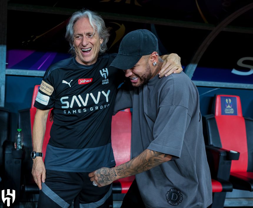 Jorge Jesus com Neymar, sorridentes