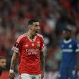 Benfica vence mas não convence, e eliminatória está em aberto