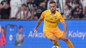 Miguel Cardoso gera cobiça e Kayserispor luta contra o tempo