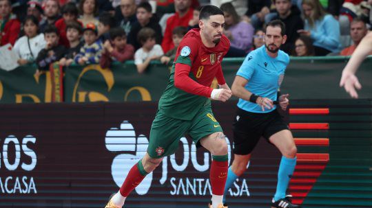 Portugal não facilita e goleia a Eslovénia por 4-0 em jogo de preparação