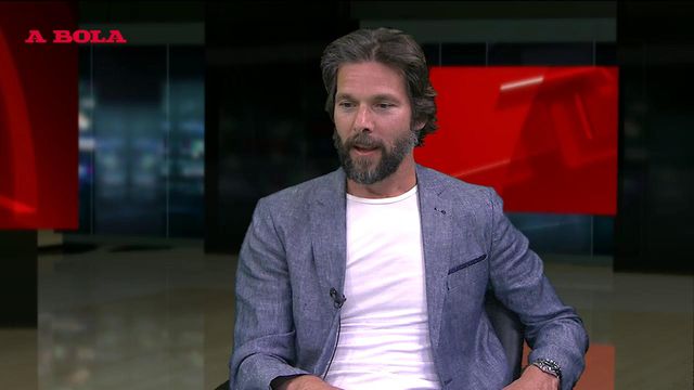 «Com o que gastou em avançados o Benfica tinha ido buscar Amorim»