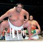 Antigo campeão de sumo morre aos 54 anos
