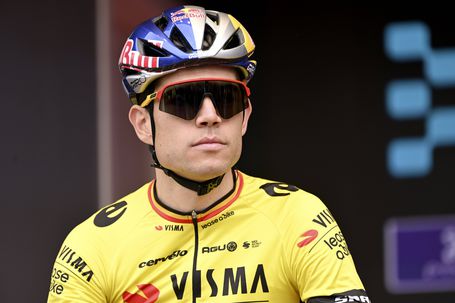 Wout van Aert continua a recuperar de fratura no tornozelo