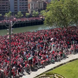 Adeptos recebem assim a Taça do Rei em Bilbau