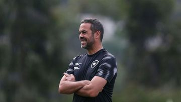 Artur Jorge estreia-se pelo Botafogo com derrota na Libertadores