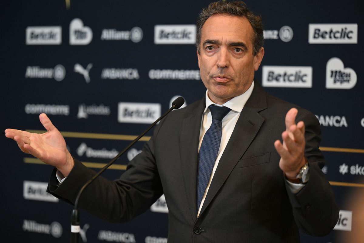 Reinaldo Teixeira: «Todos os clubes são donos das competições»