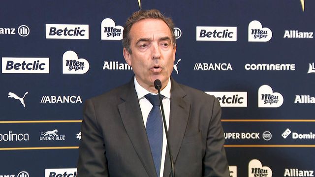 «Urge fazer, mais do que falar»