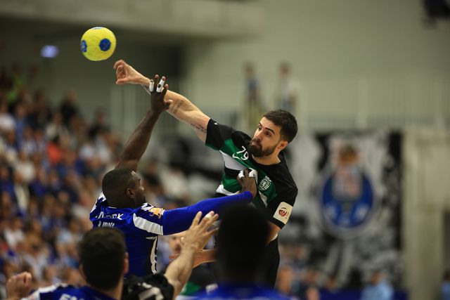 FC Porto-Sporting: leão vence no Dragão e tem o título mais perto