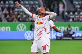 Wolfsburgo (com Tiago Tomás) ainda assustou, mas Leipzig segurou os três pontos