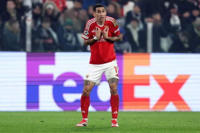 Di María em campo num jogo do Benfica
