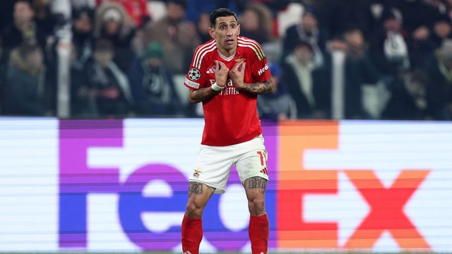 Di María em campo num jogo do Benfica