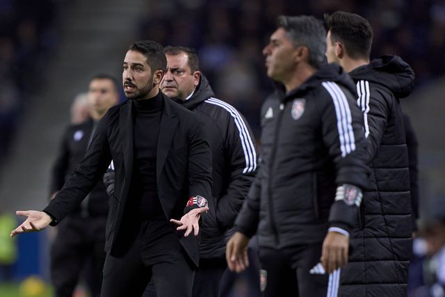 João Pereira grava áudios com o relógio: «Nunca sabemos quando a informação pode ser necessária»