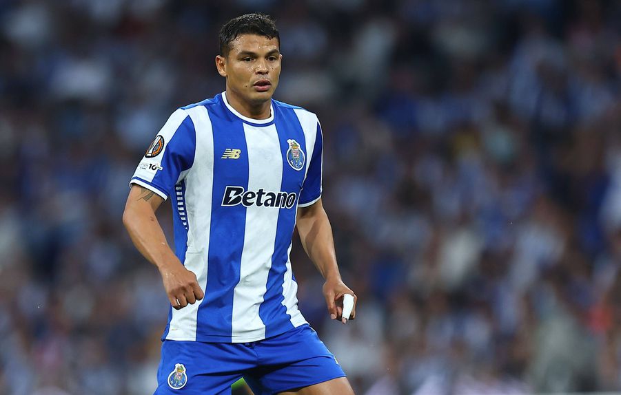 Thiago Silva reforçou o FC Porto em janeiro