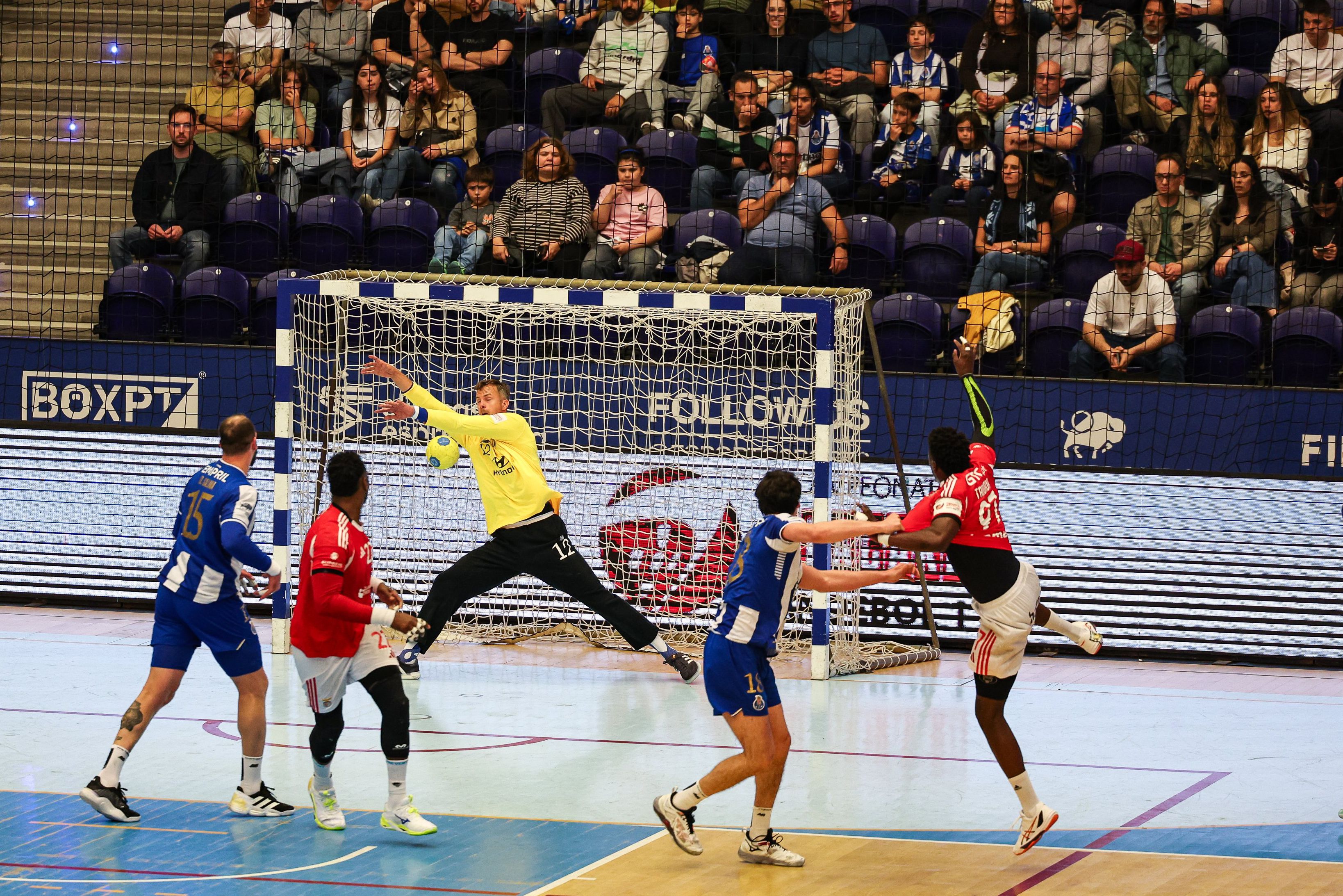 Guarda-redes do FC Porto foi um dos responsáveis pela goleada ao Benfica. Foto FC Porto