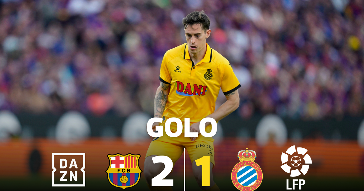 Ferran Torres vê o 'hat trick' ser-lhe anulado e o Espanhol reduz logo a seguir