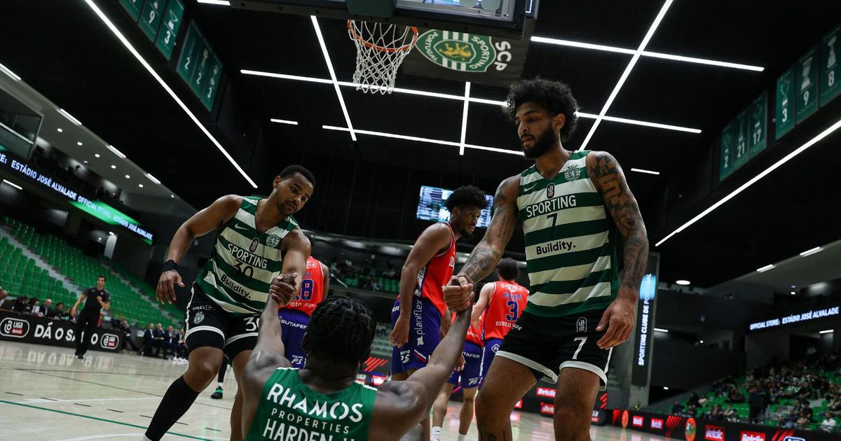 Oliveirense bate Sporting em Alvalade