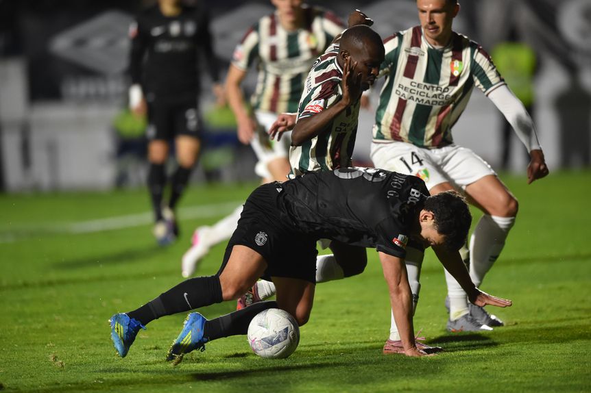 Bruno Langa em grande - Foto: Miguel Nunes