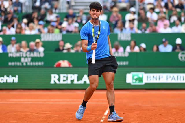 Alcaraz vence e marca encontro com Sinner na final do Masters de Monte Carlo