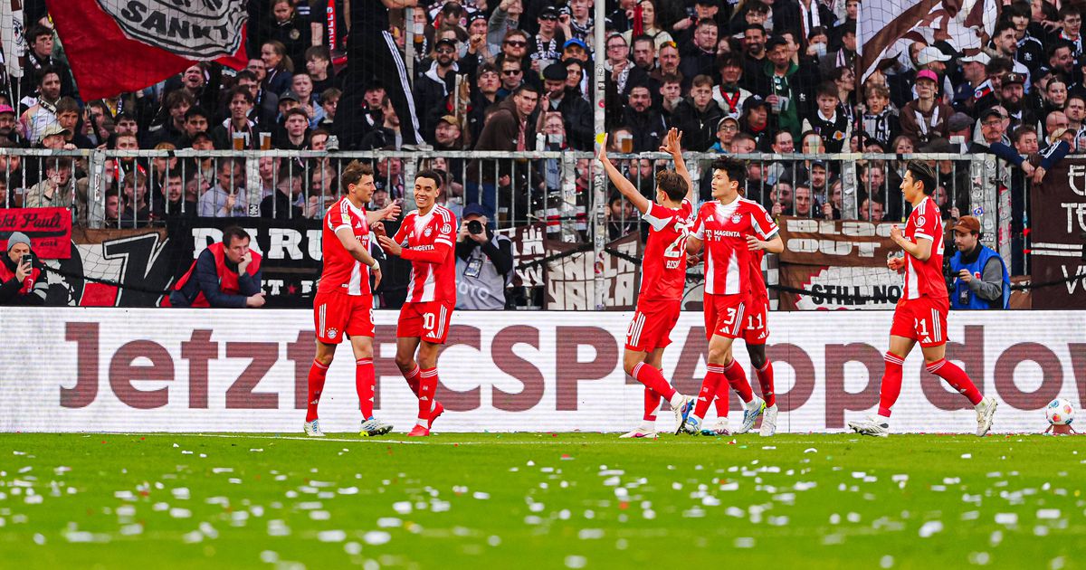 'Manita' deixa Bayern a três pontos do título alemão