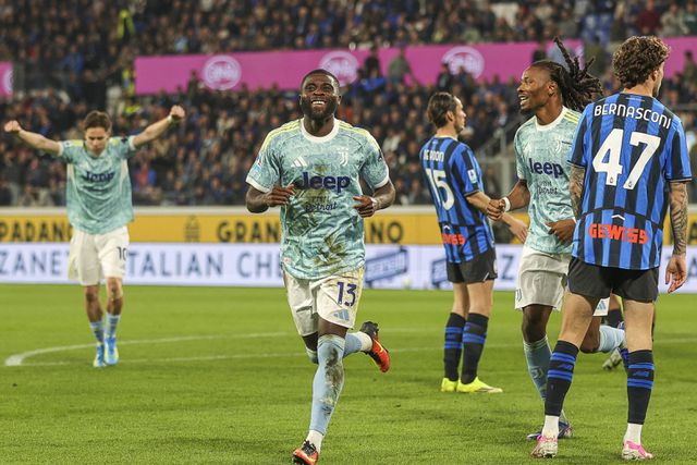 Juventus passa Bérgamo e chega ao quarto lugar