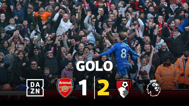 Scott recebe de Evanilson e provoca a derrota do Arsenal