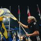 Jorge Jesus com uma bandeira - foto: Al Nassr
