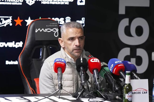 Rui Borges explica ausência de Gonçalo Inácio do jogo na Amadora