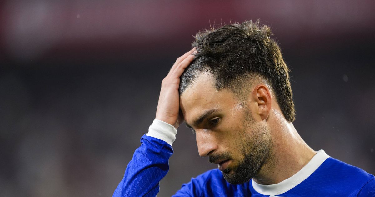 Atl. Madrid só pensa na Champions e ex-Sporting tira Sevilha da miséria