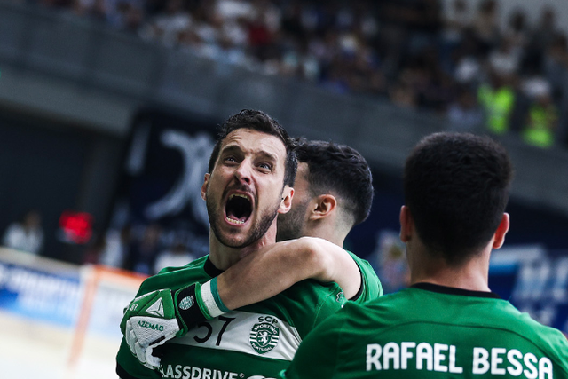 Sporting-FC Porto: siga aqui em direto a semifinal da Liga dos Campeões