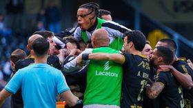 Vitória tem de ganhar ao Sporting para não depender do Santa Clara